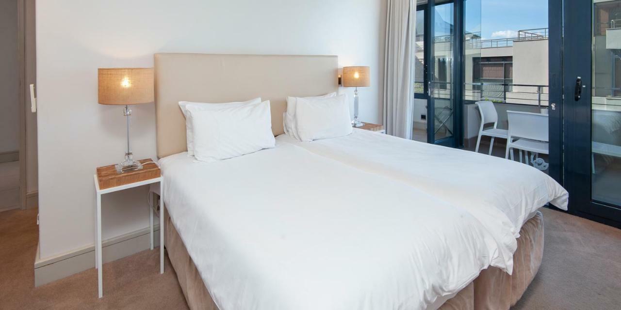 Le Paradise Apartments Hermanus Extérieur photo