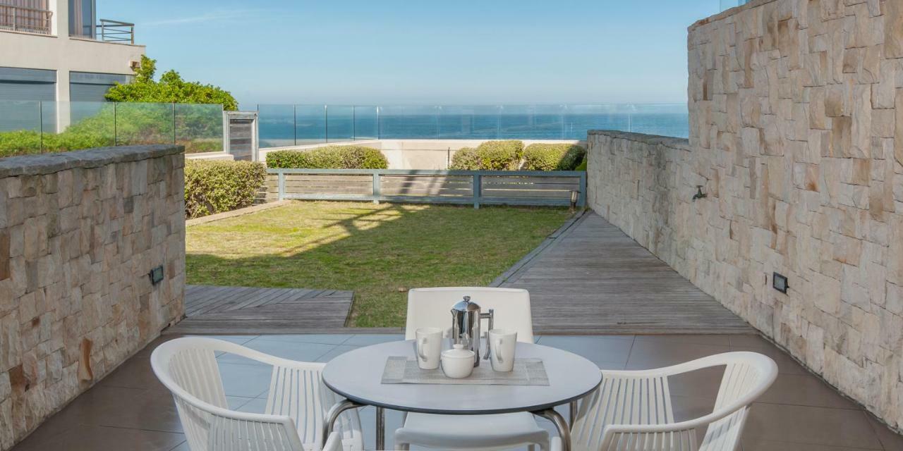 Le Paradise Apartments Hermanus Extérieur photo