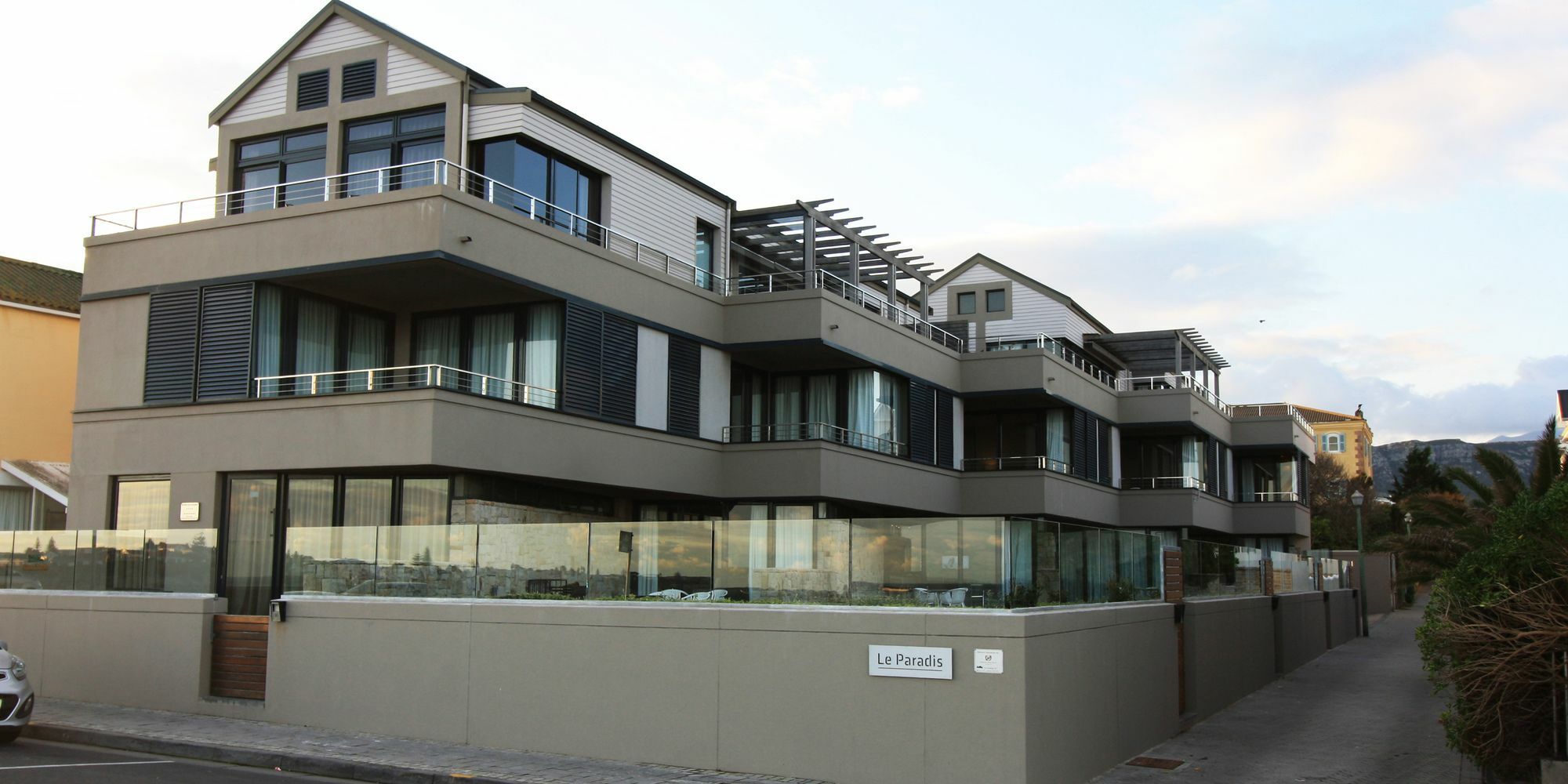 Le Paradise Apartments Hermanus Extérieur photo