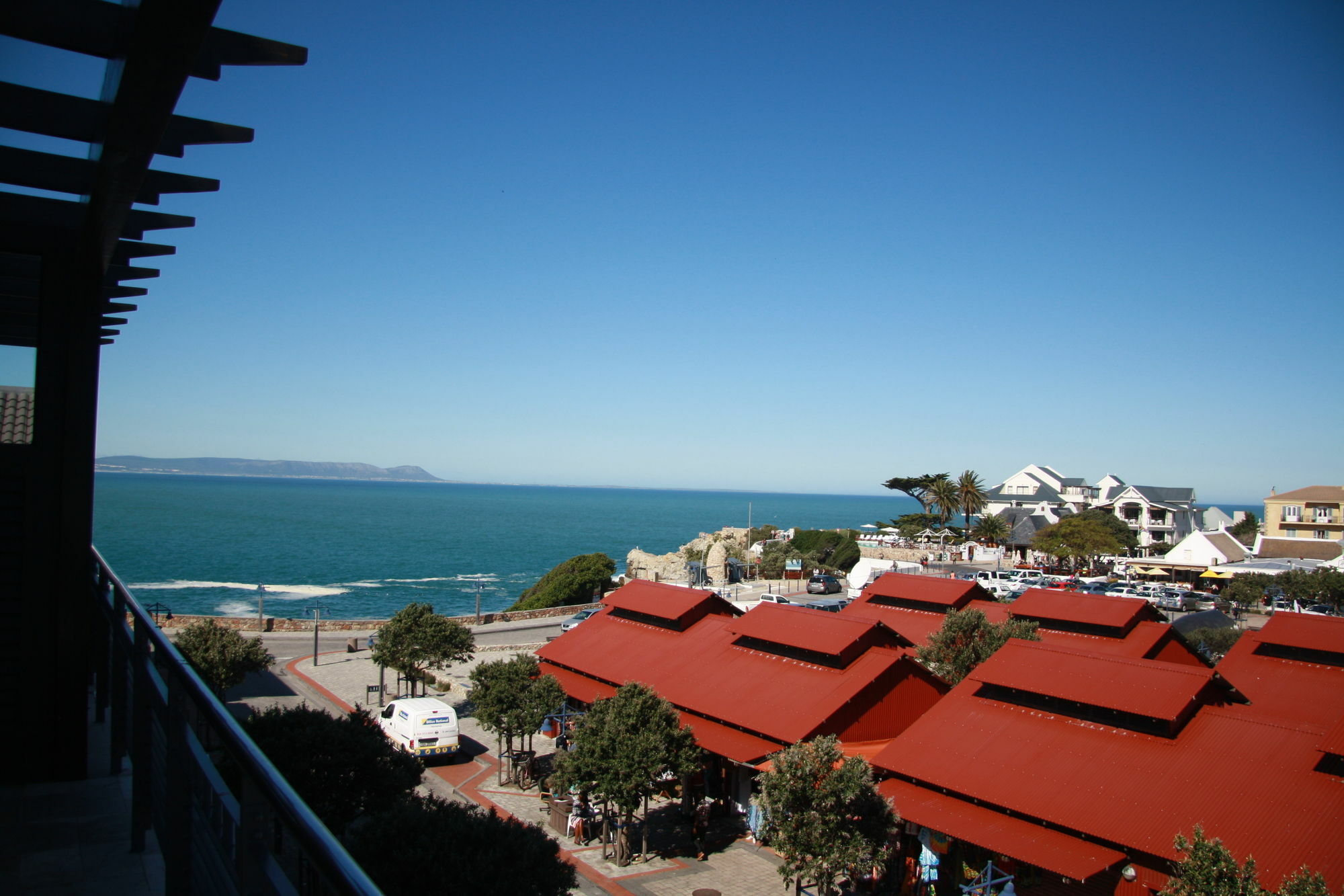 Le Paradise Apartments Hermanus Extérieur photo